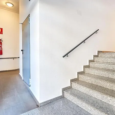 Apartment Santa Trinidad 1 Bedroom With Pool *