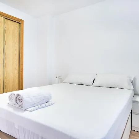 Apartment Santa Trinidad 1 Bedroom With Pool